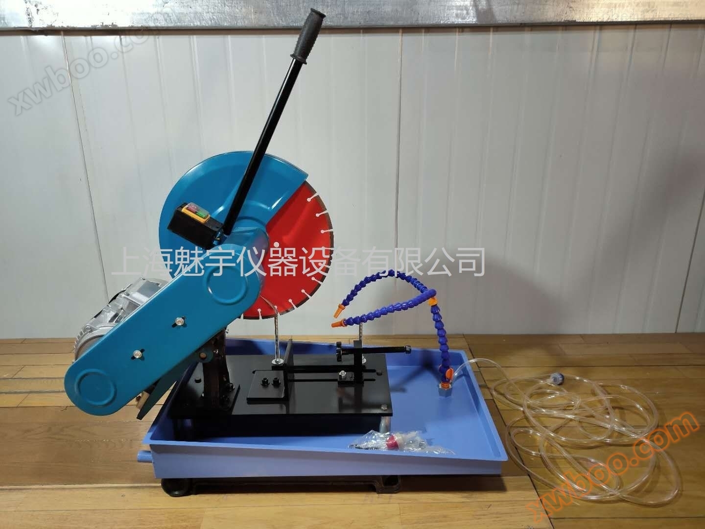 Composizione strutturale della tagliatrice di calcestruzzo