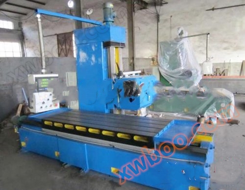 XD 1400横型端面フライス盤