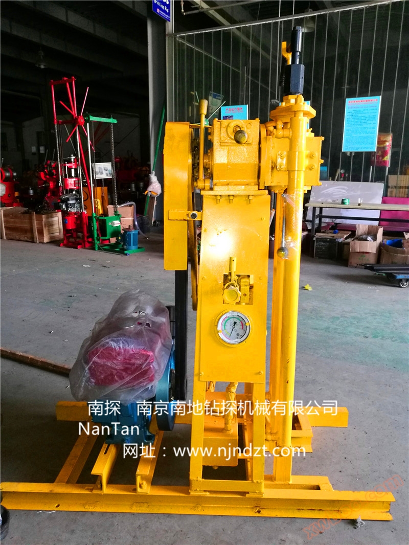 Lekka hydrauliczna wiertarka typu NTQZ-50 (1-50 m)