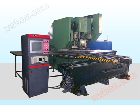 WKC-6/2000 maszyna do uderzania CNC