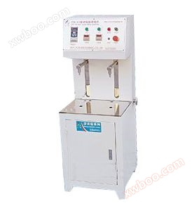 Máquina de llenado de líquido autopropulsada FX - y2