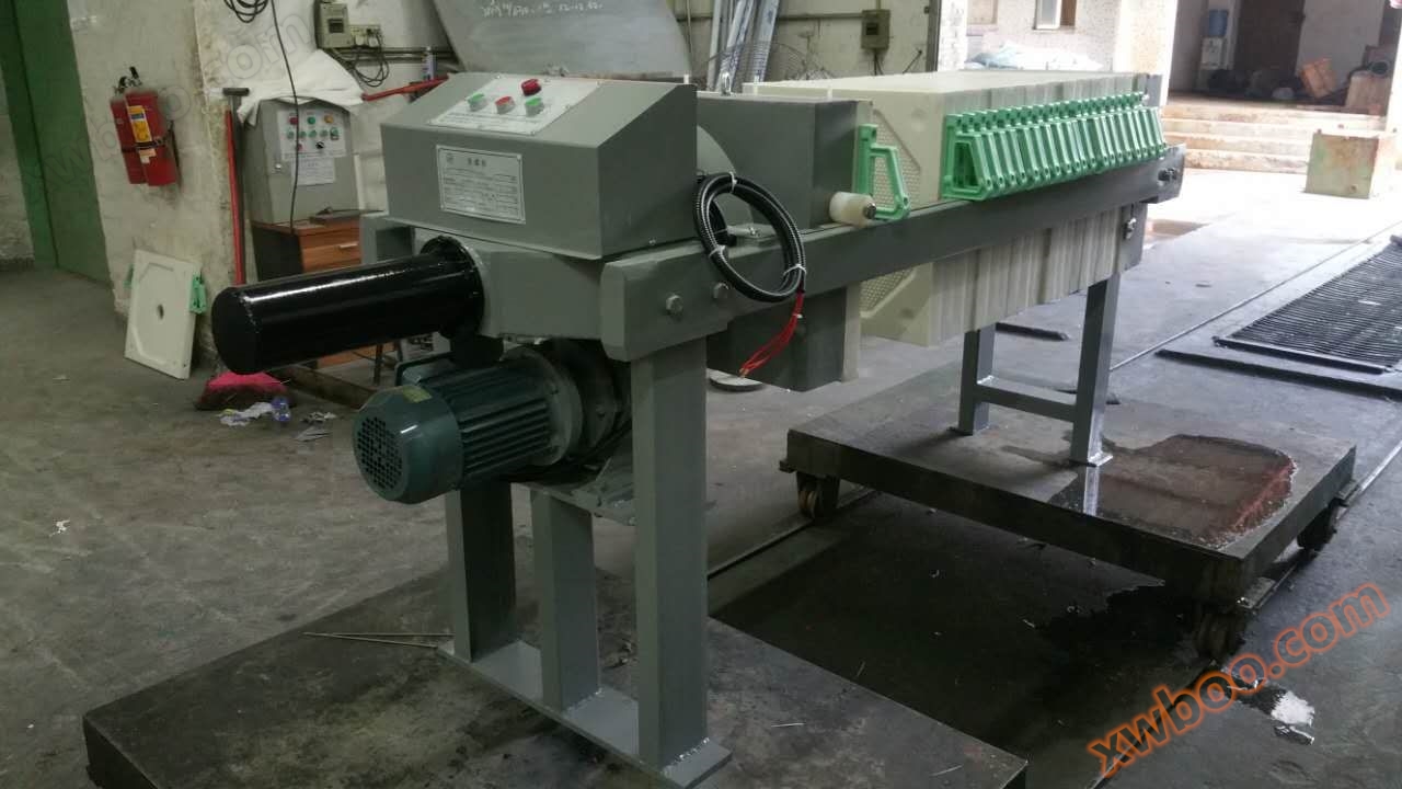 Filtre - presse à engrenages type 630