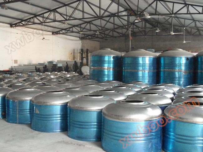 Tanque de agua de aislamiento térmico cilíndrico